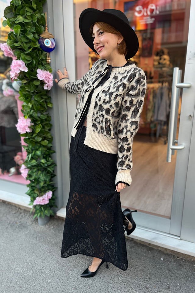 Leopar Desen Kurdele Bağlamalı Hırka