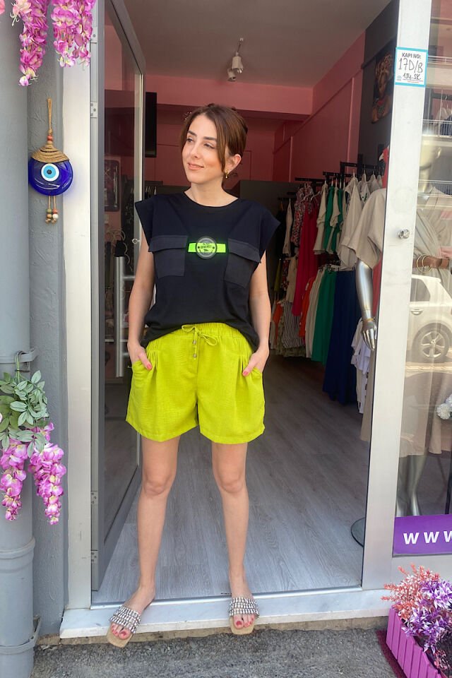 Fıstık Yeşili Şort