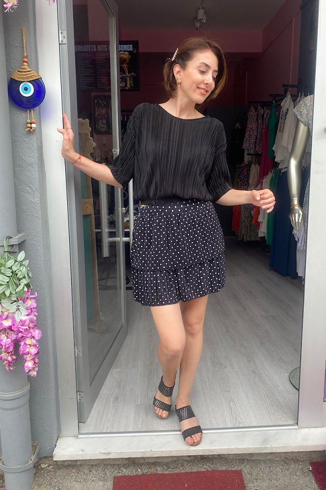 Puantiyeli İçi Şortlu Etek-Siyah