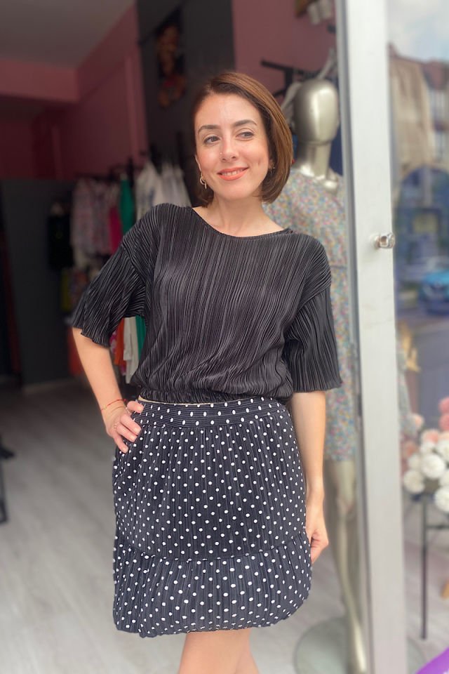 Puantiyeli İçi Şortlu Etek-Siyah