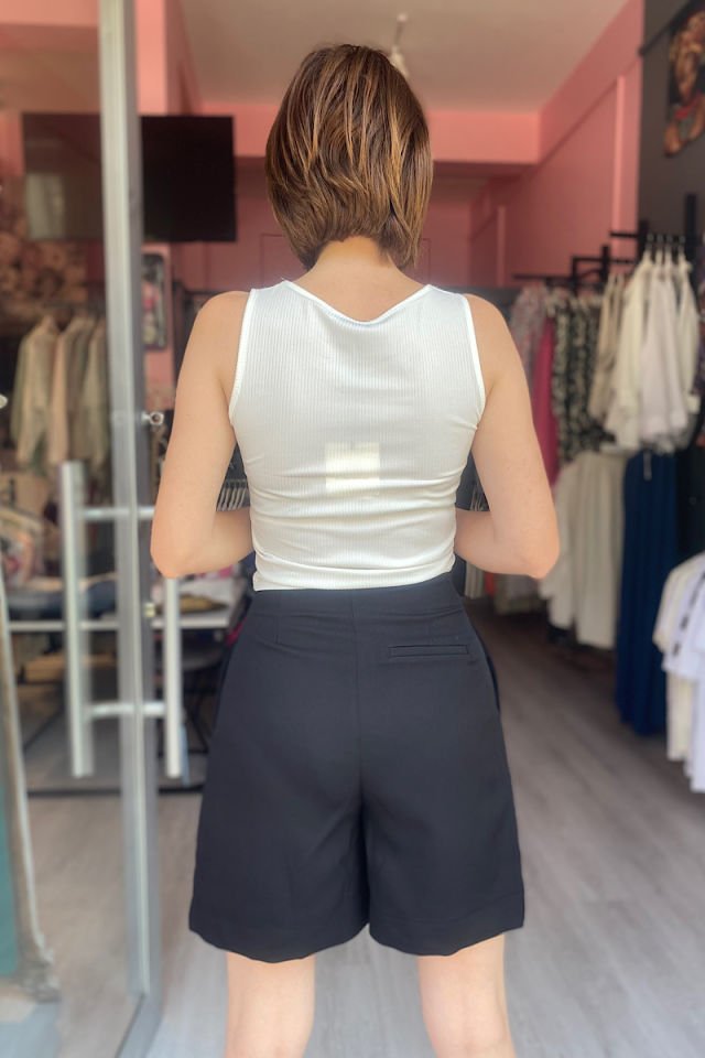 Pencere Detaylı Crop Bluz