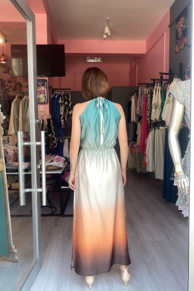 Renk Geçişli Saten Elbise