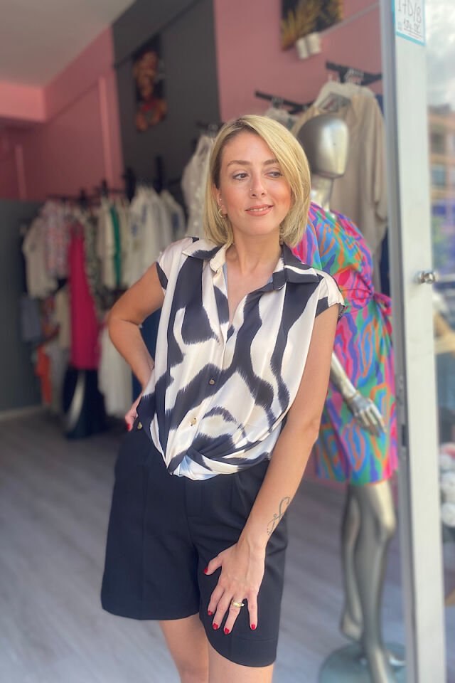 Kolsuz Düğümlü  Saten Gömlek