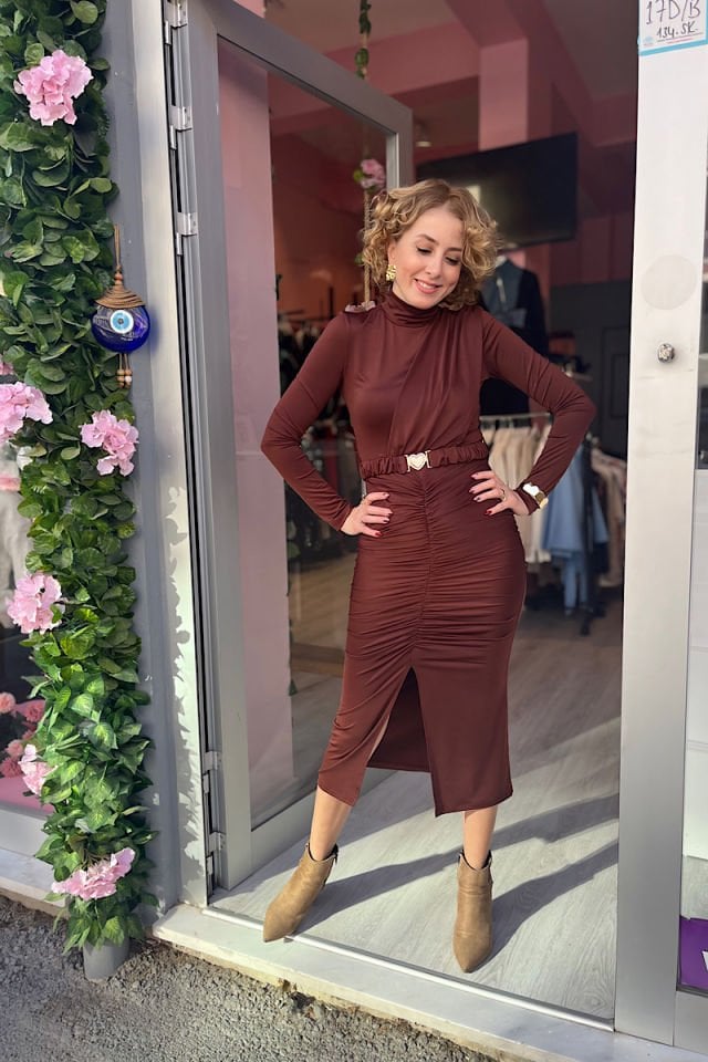 Kalp Toka Kemerli Elbise-Acı Kahve