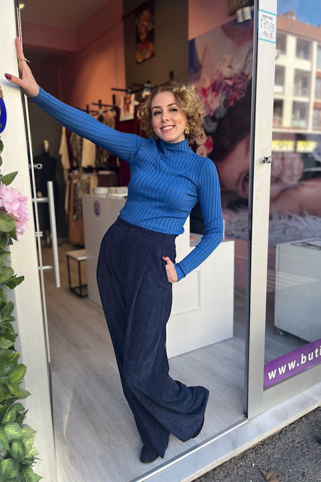 Yarım Balıkçıl Çelik Örme Triko-Saks