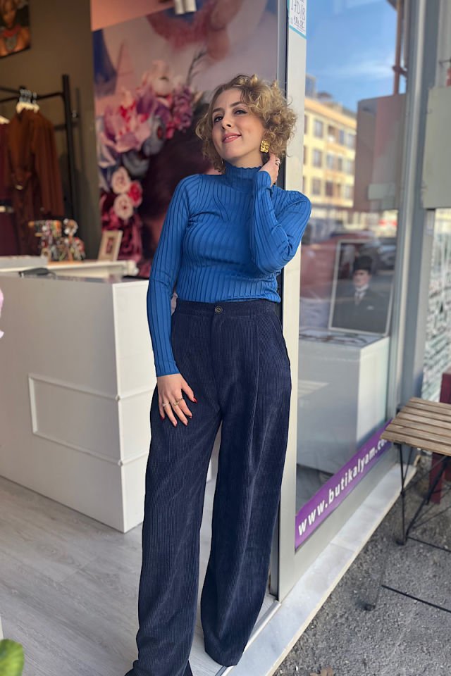 Yarım Balıkçıl Çelik Örme Triko-Saks