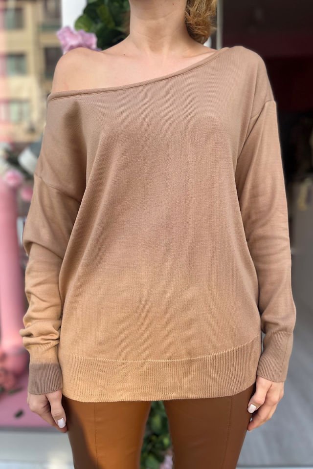 Kayık Yaka Triko-Vizon