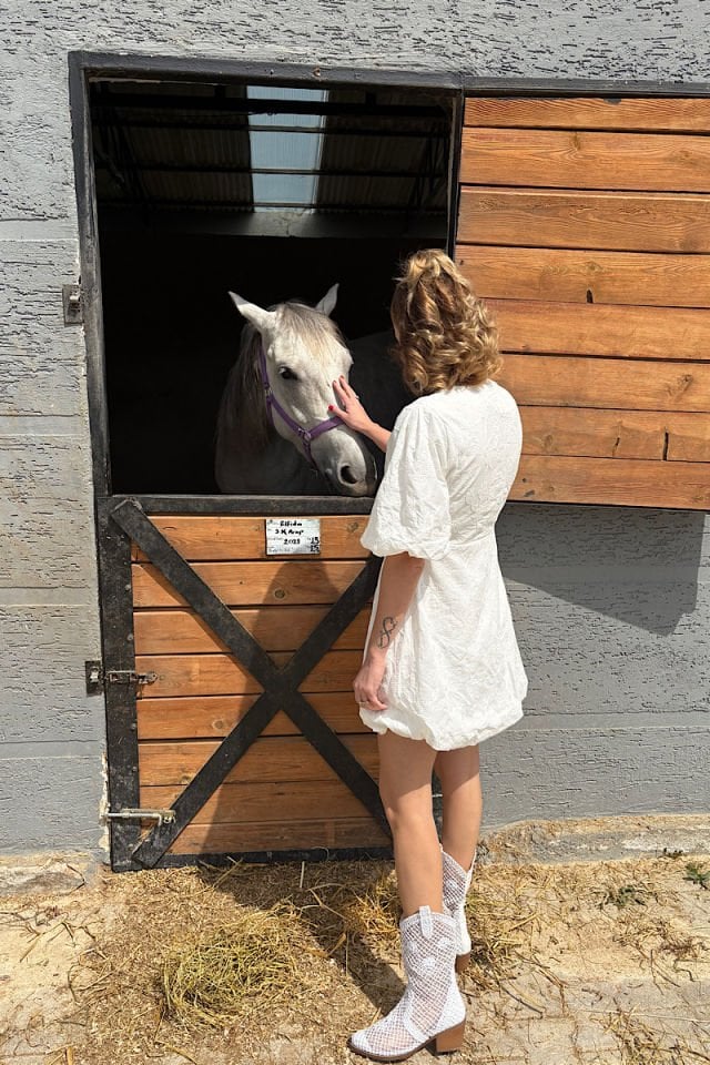 Nakışlı Balon Kol Elbise-Beyaz