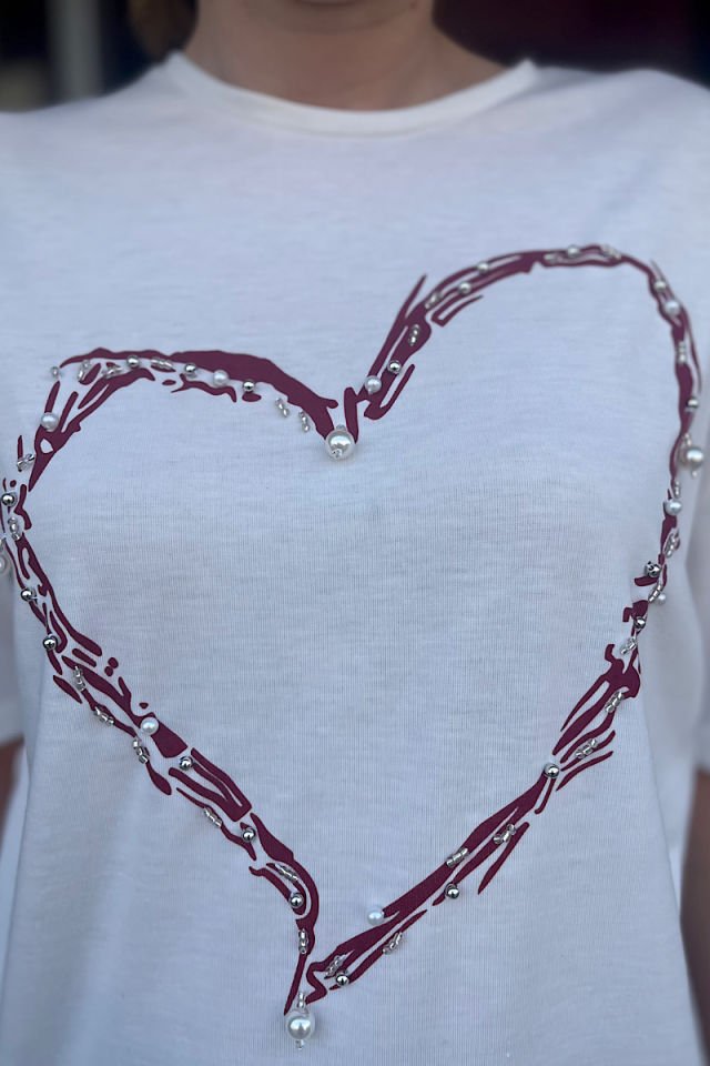 İncili Kalp Detaylı Tişört-Ekru