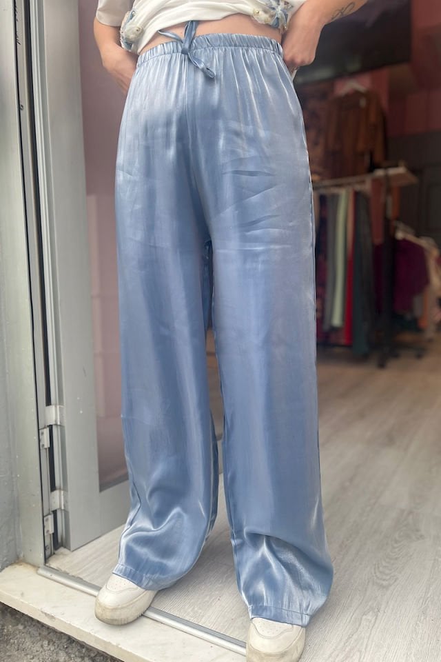 Parlak Görünümlü Pantolon-İndigo