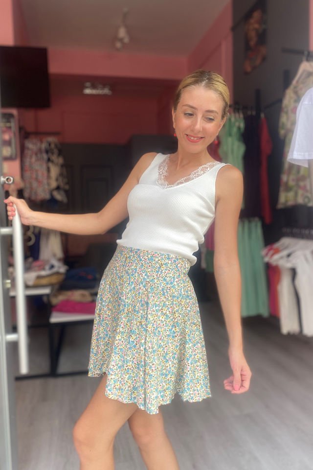 Önü Dantelli Fitilli Atlet-Beyaz