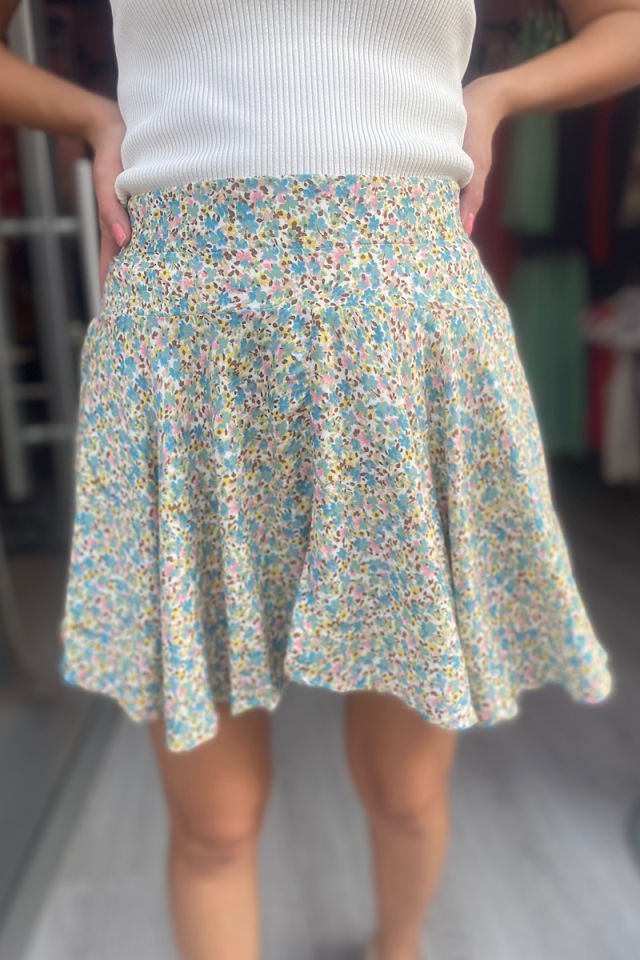 Çıtır Çiçek Desen Şortlu Etek