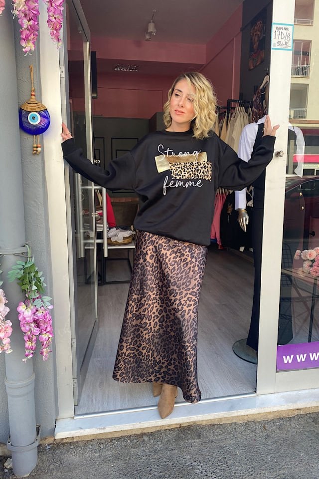 Strong Femme Sweatshirt-Siyah