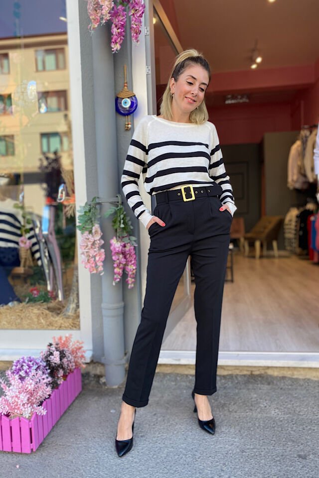 Çizgili Triko-Beyaz