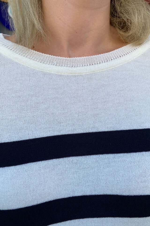 Çizgili Triko-Beyaz