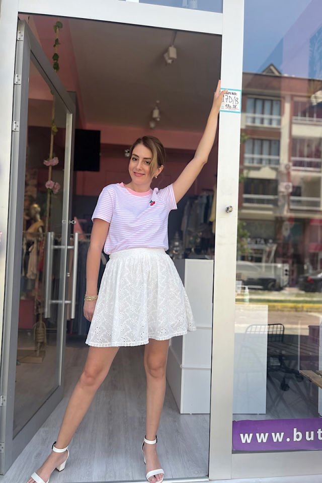 Kiraz Nakışlı Çizgili Tişört-Pembe